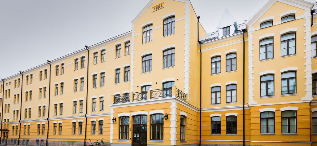 Lepolan Puusepät Oy tutustu lepolanpuusepat.fi